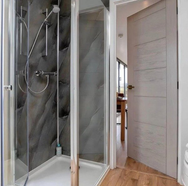Livorohaus Single-Storey Container House - Image 4